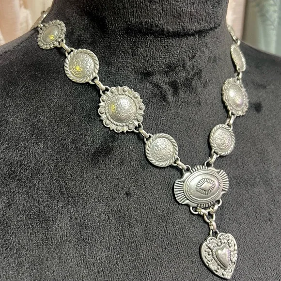 Bohemian Cowgirl Love Concho Silver Heart Pendant Necklace - Picture 3 of 15